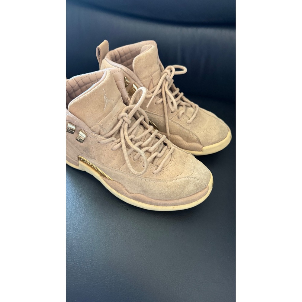Jordan 12 Retro Vachetta Tan Suede Sneakers AO6068-203 size 6